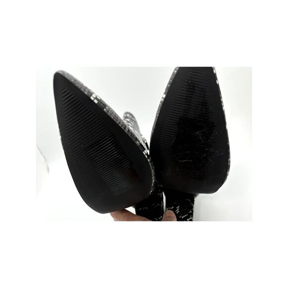 Rampage Snake Skin Animal Print Heeled Boots NWOB Women's Sz 8 Black White - Picture 9 of 12
